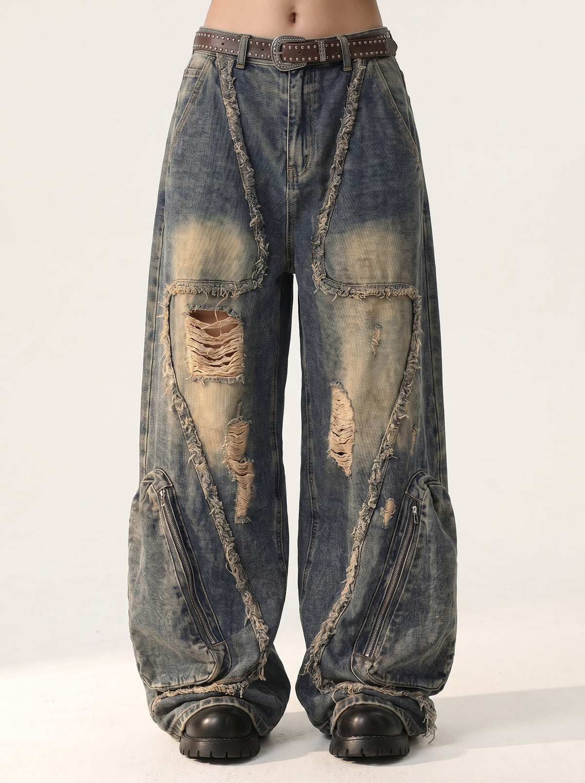 Three-dimensional pockets, heavy industry fringes, raw edge cargo jeans, men's American distressed, niche deconstruction, ripped wide-leg trousers