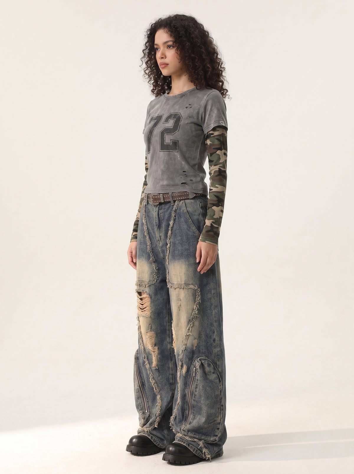 Three-dimensional pockets, heavy industry fringes, raw edge cargo jeans, men's American distressed, niche deconstruction, ripped wide-leg trousers