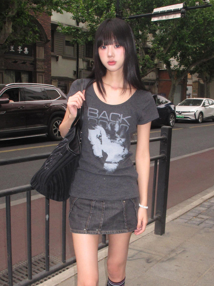 Y2K old-fashioned large neckline T-shirt women's summer new slim fit short shoulder short sleeve millennial hot girl light Asian top
